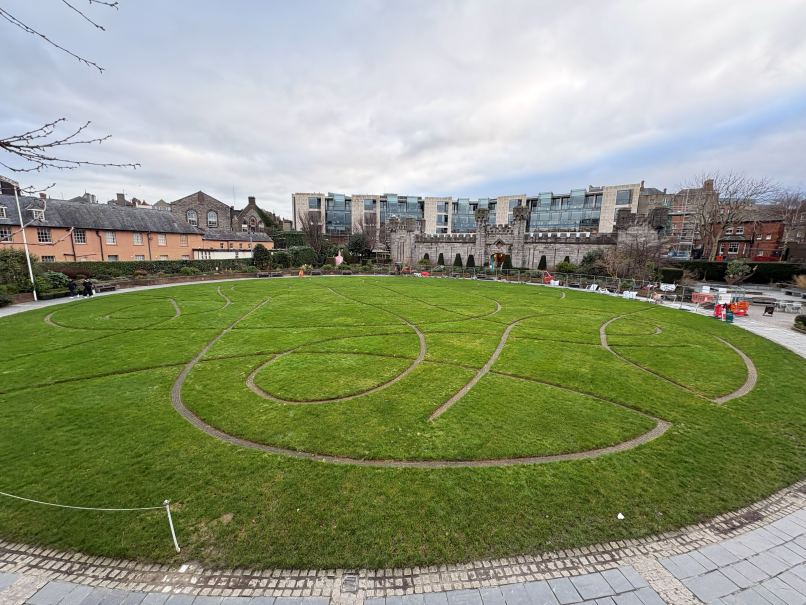 Dublin Castle and Dubh Linn Gardens